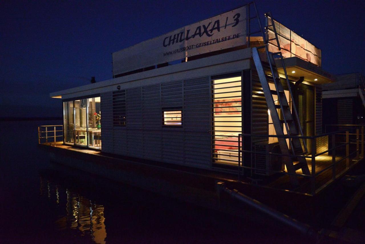 Hausboote Und Ferienhaeuser Marina Muecheln Mucheln Eksteriør bilde