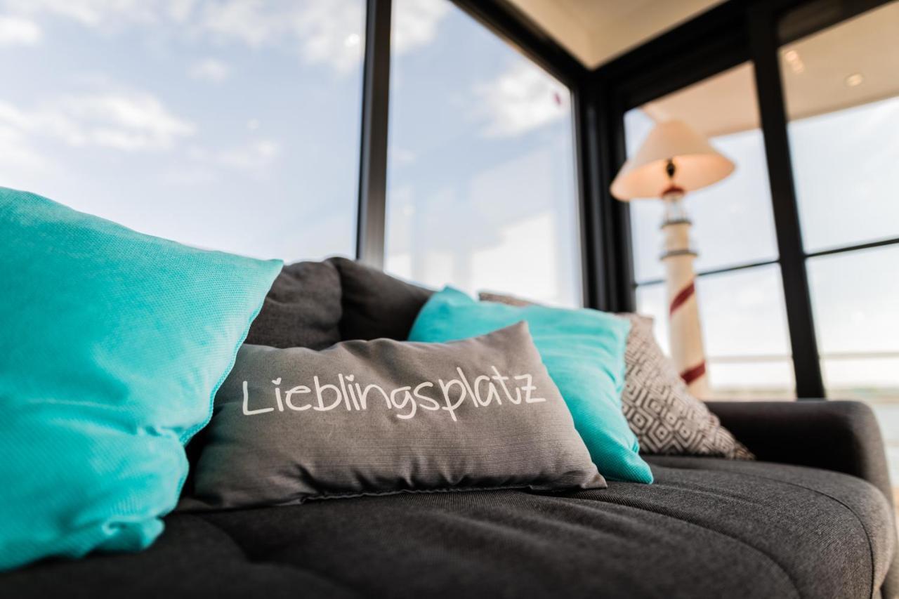 Hausboote Und Ferienhaeuser Marina Muecheln Mucheln Eksteriør bilde